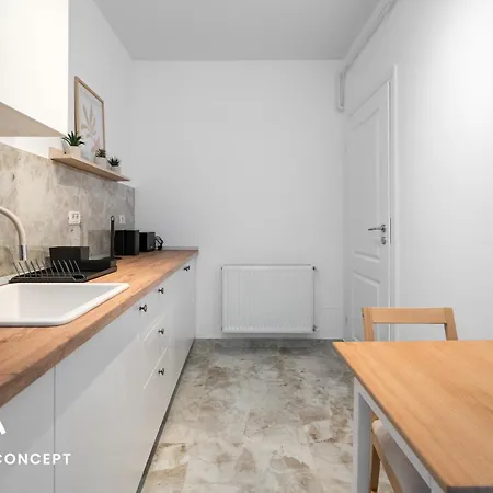 Apartment P25 *